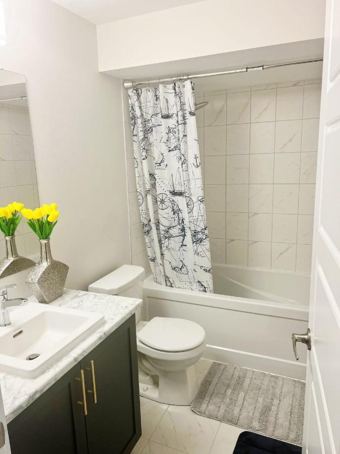 Clementina Suite Ottawa Exteriör bild